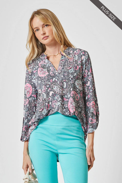LIZZY ON MEDALLION Wrinkle Free Blouse