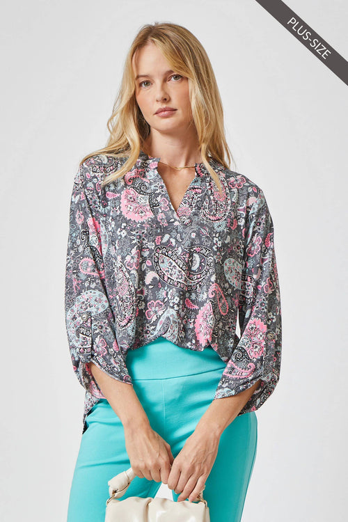 LIZZY ON MEDALLION Wrinkle Free Blouse