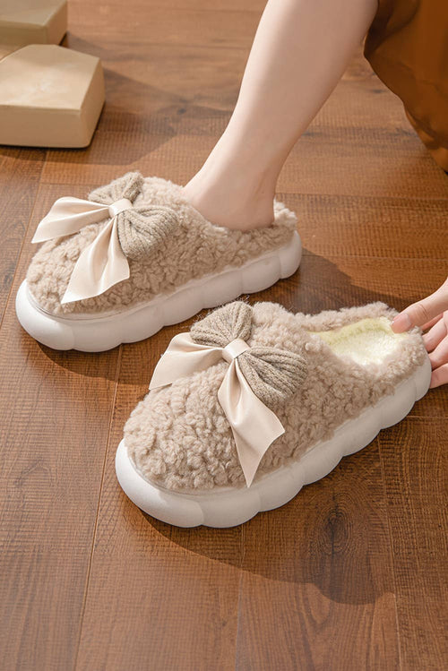 Contrast Bowknot Applique Plush Winter Slippers