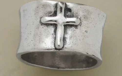 Antique Style Cross Ring