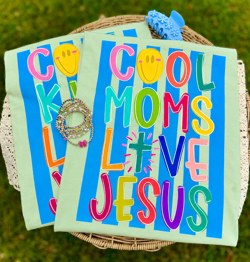 Cool Moms Love Jesus Graphic Tee